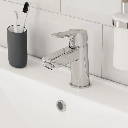 Смеситель для умывальника монолитный Milardo Stripe STRSB00M01