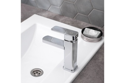 Смеситель для умывальника PMC SL144-001F