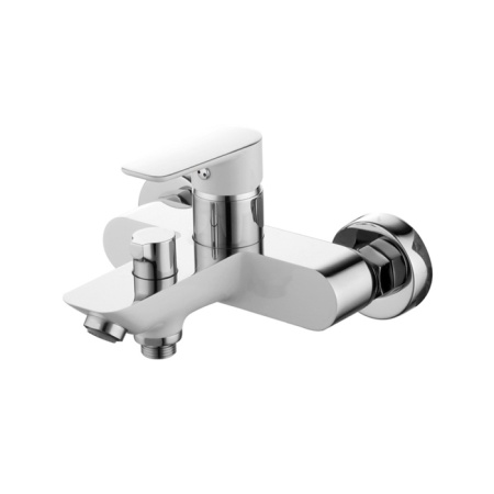 Смеситель для ванны цельнолитой Iddis Cloud, белый/хром CLOSB02i02WA. Образец. Распродажа.Есть дефект.