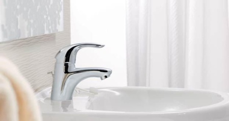 Смеситель для умывальника Hansgrohe Focus E 50 31700000