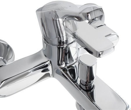 Смеситель для ванны Iddis Sena SENSB00i02WA. Акция. Распродажа Образец