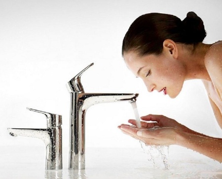 Смеситель для умывальника Hansgrohe Focus 100 31607000